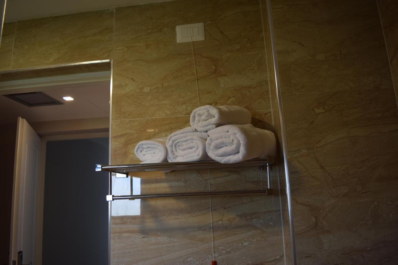 Amber Hotel Albania Spille Buitenkant foto