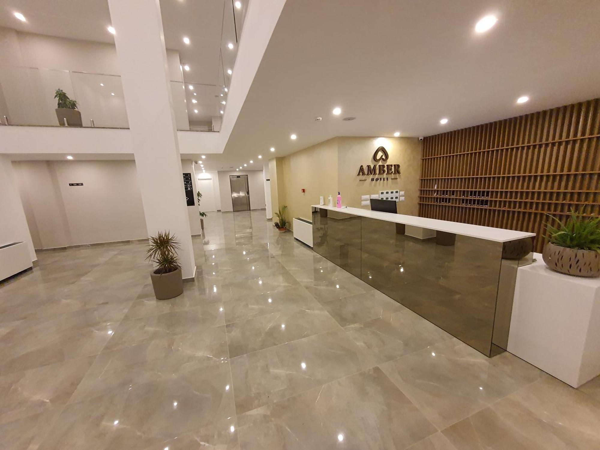Amber Hotel Albania Spille Buitenkant foto