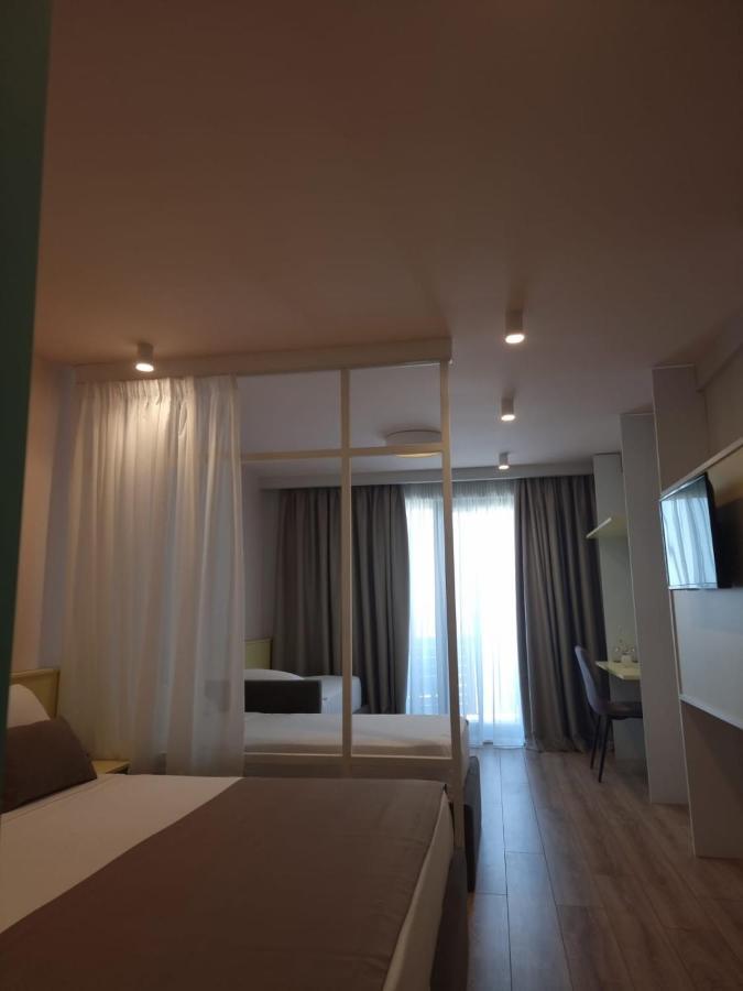 Amber Hotel Albania Spille Buitenkant foto