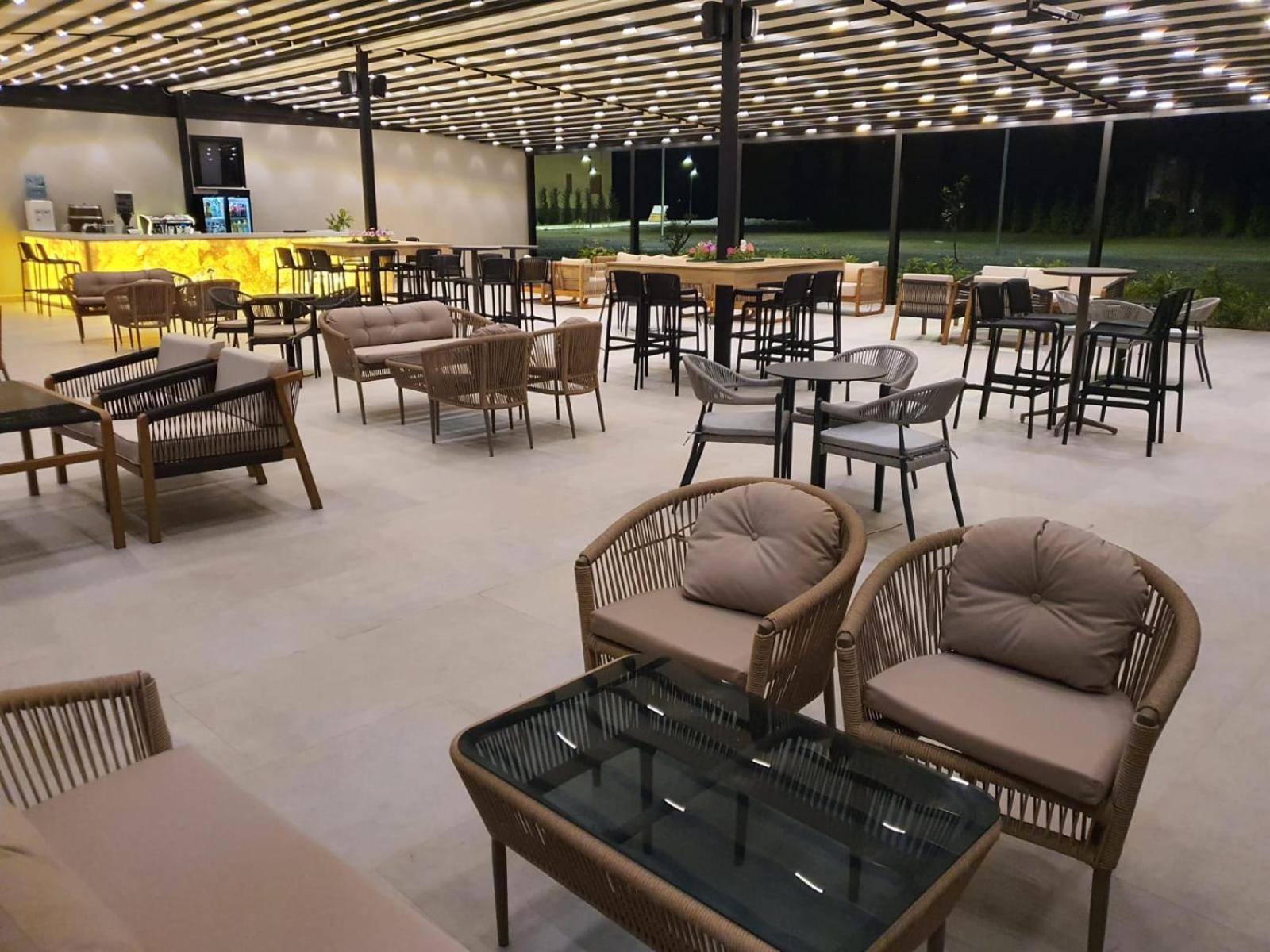 Amber Hotel Albania Spille Buitenkant foto