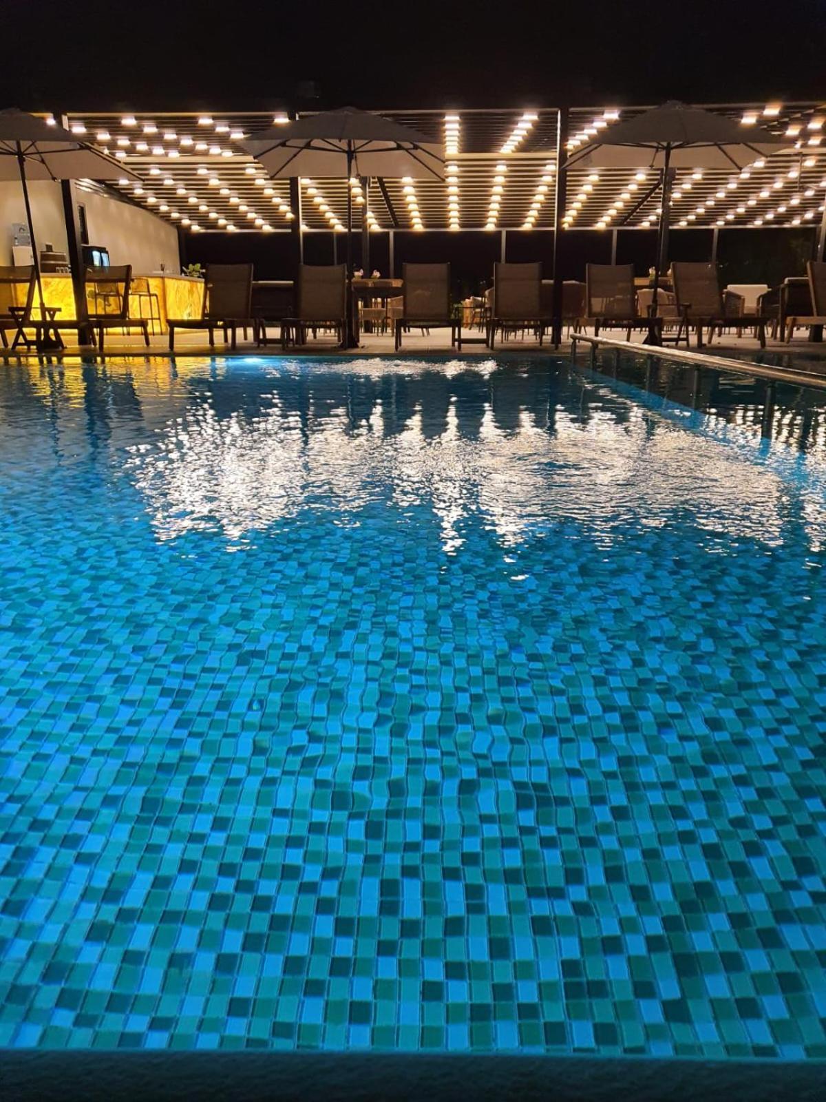 Amber Hotel Albania Spille Buitenkant foto
