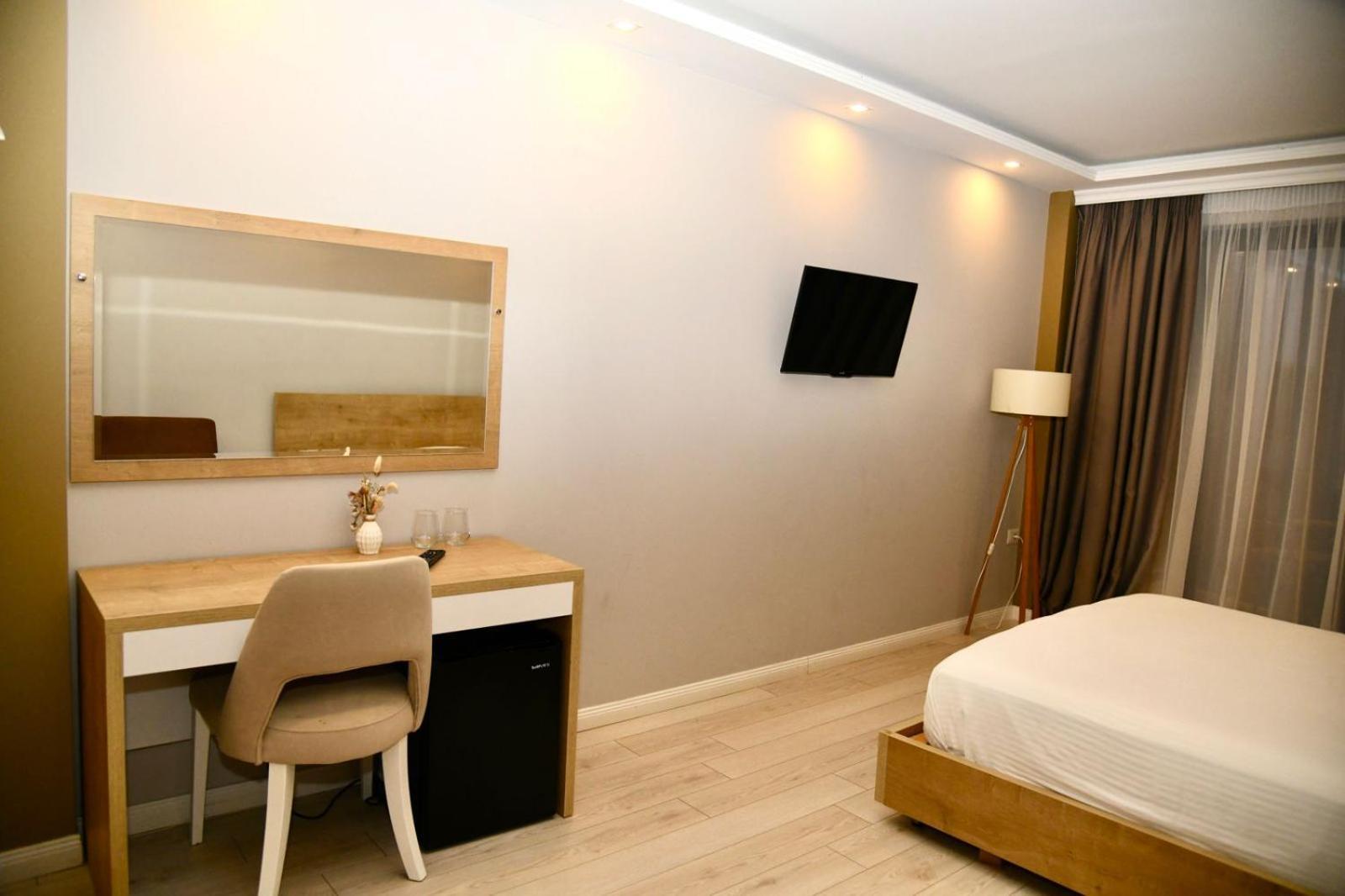 Amber Hotel Albania Spille Buitenkant foto